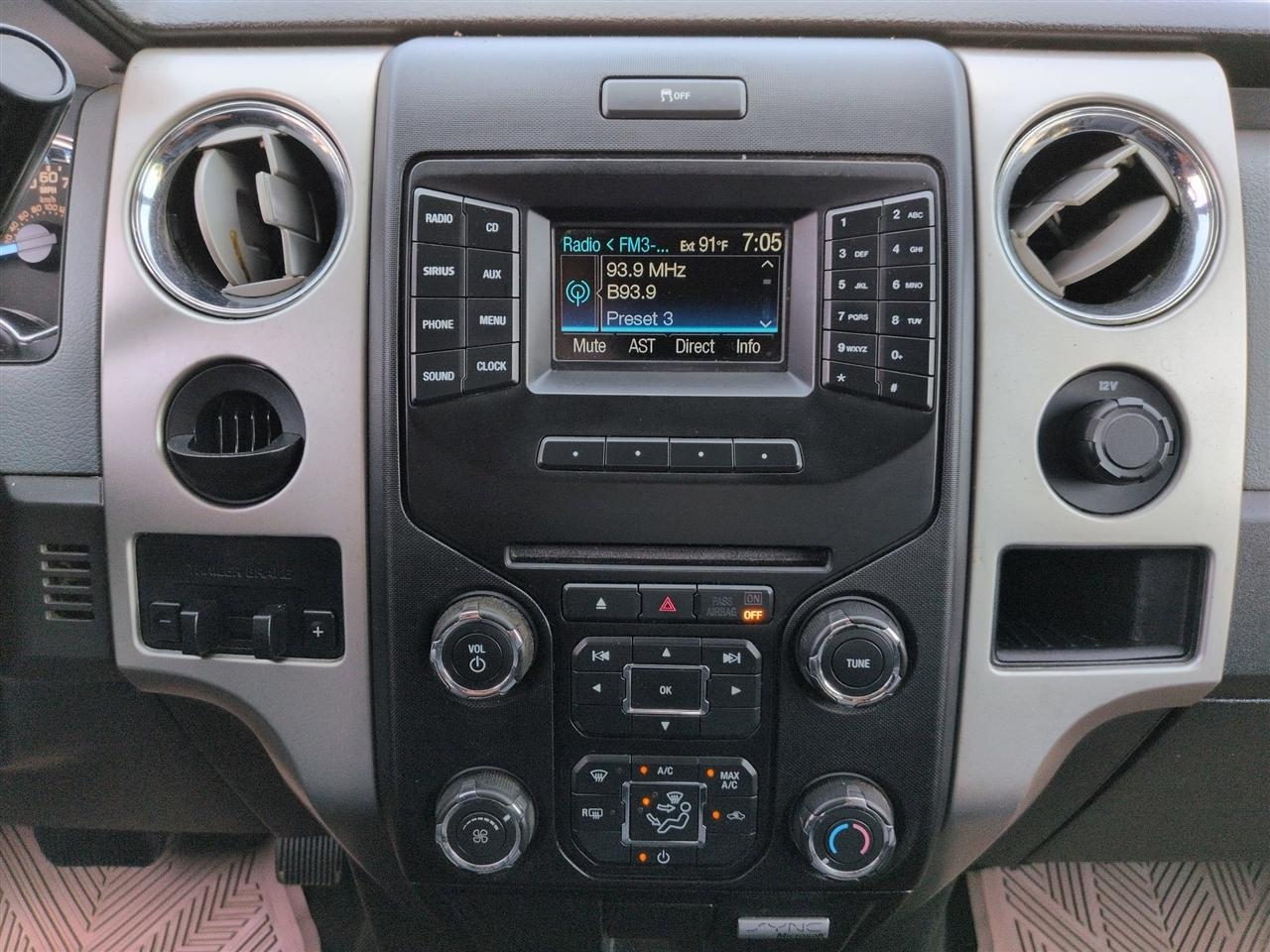 Ford F-150 2WD SuperCrew 145" XLT 2013