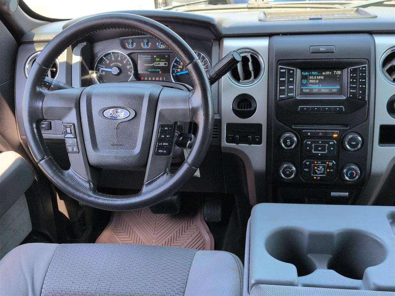 Ford F-150 2WD SuperCrew 145" XLT 2013