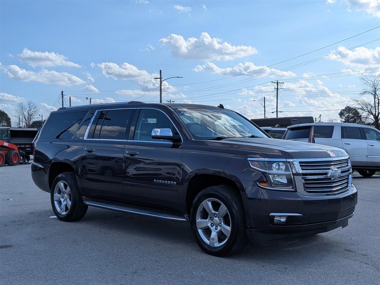 Chevrolet Suburban  2015