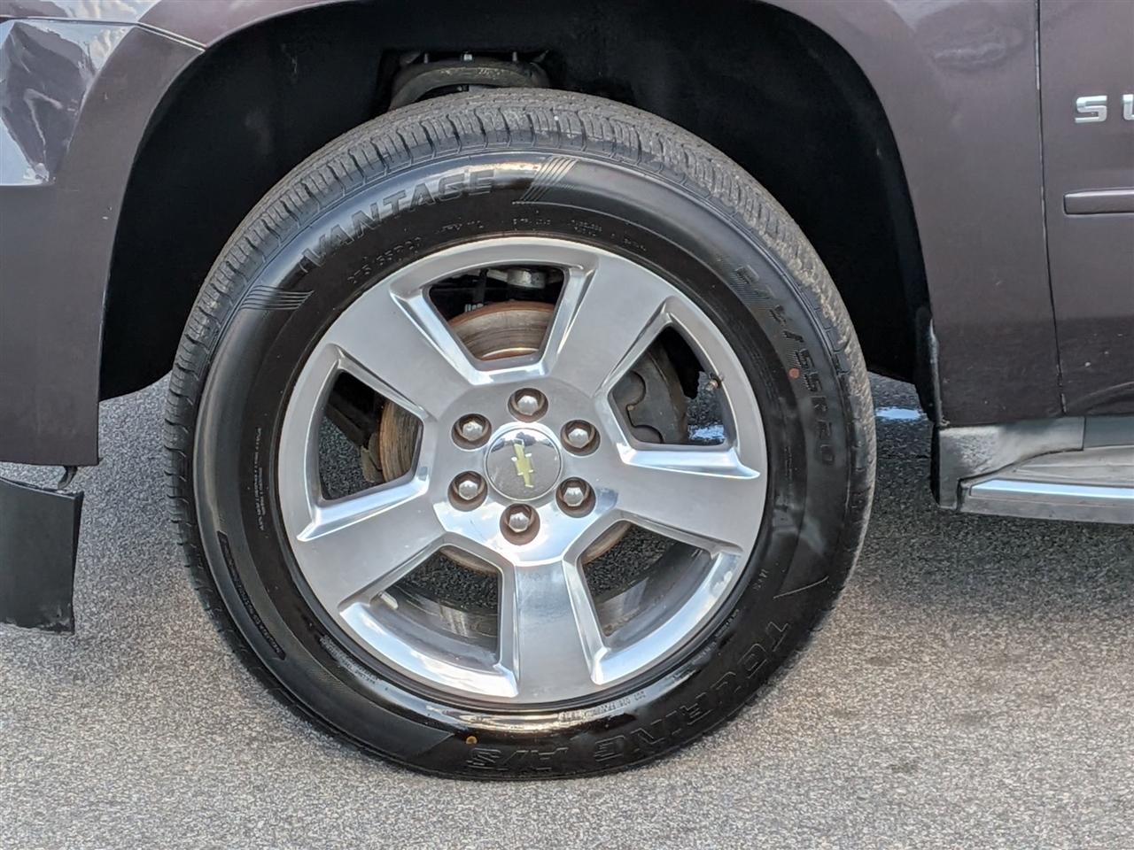 Chevrolet Suburban  2015