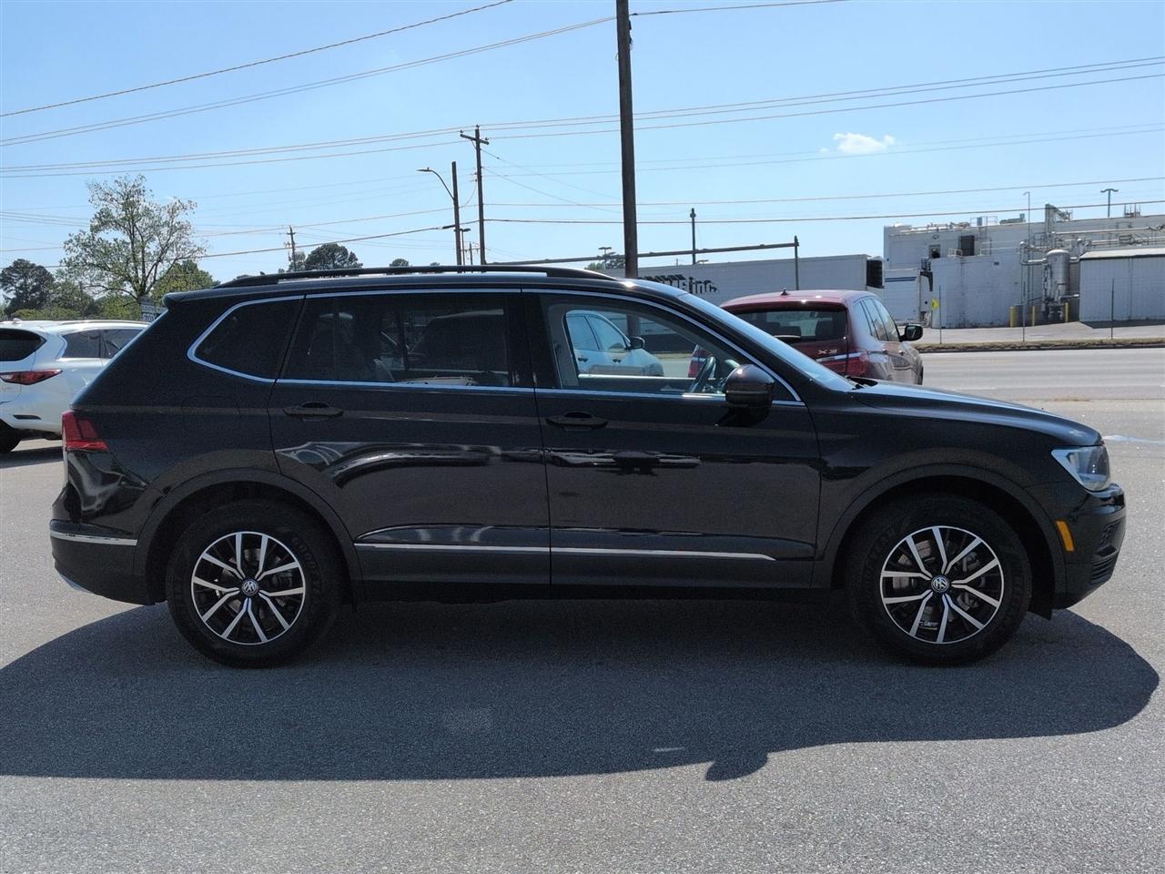 Volkswagen Tiguan  2021