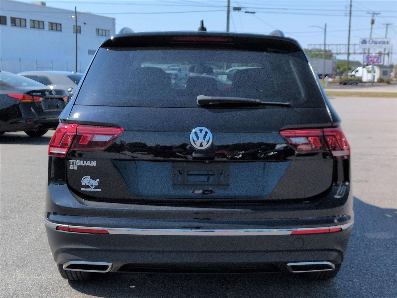 Volkswagen Tiguan  2021