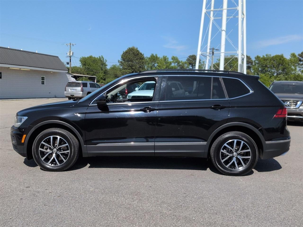 Volkswagen Tiguan  2021