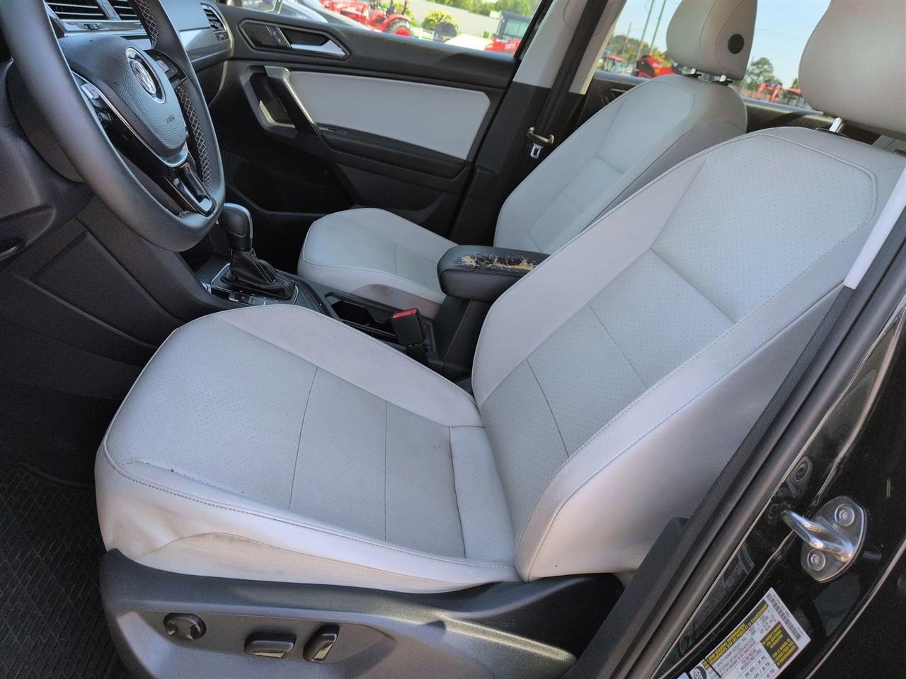 Volkswagen Tiguan  2021