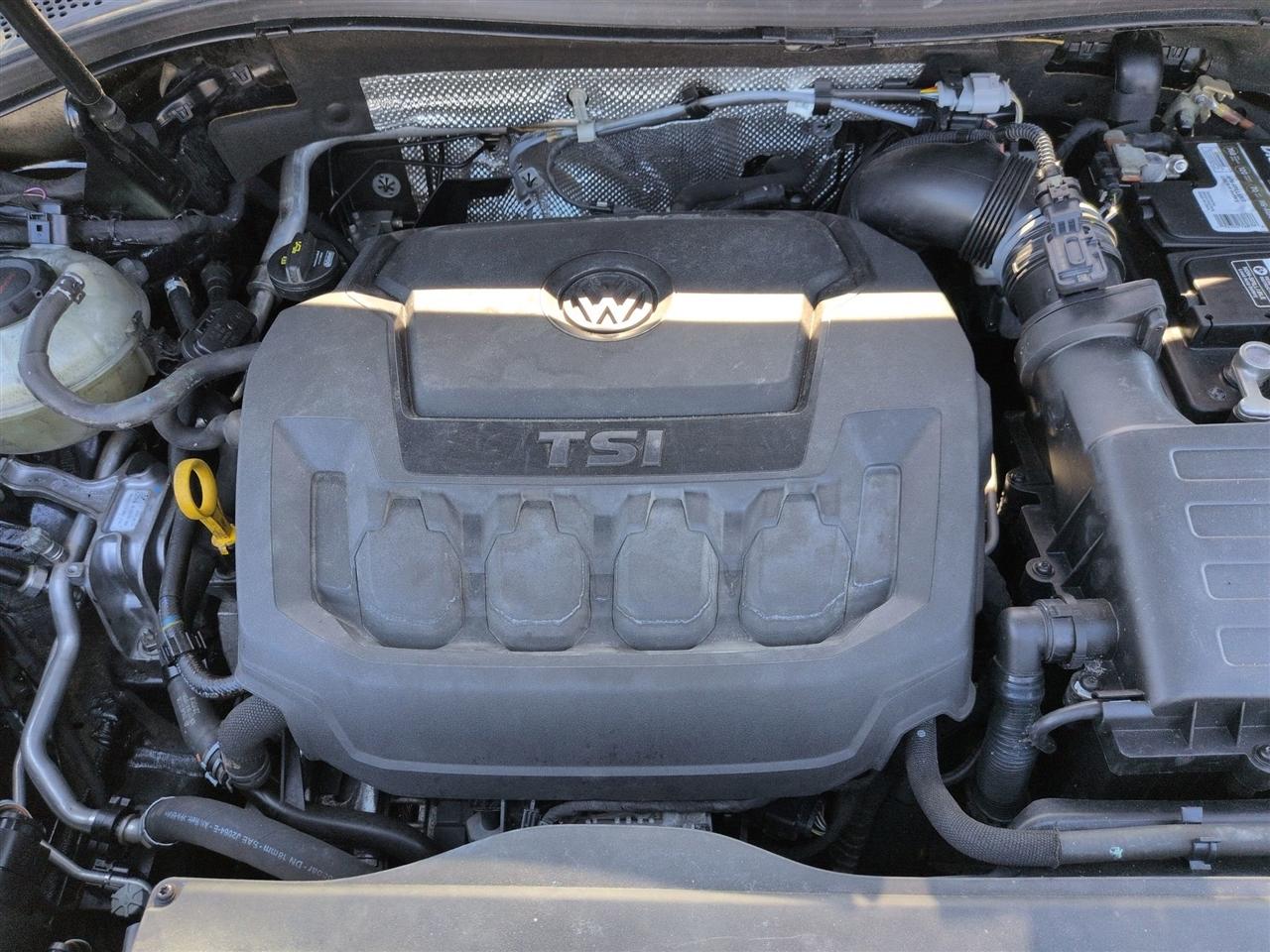 Volkswagen Tiguan  2021