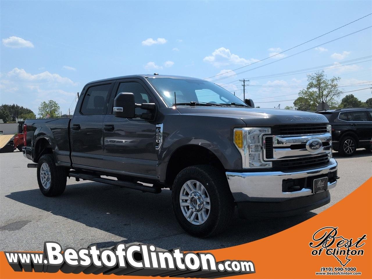 2017 Ford Super Duty F-250 SRW 4WD Crew Cab 156" XLT