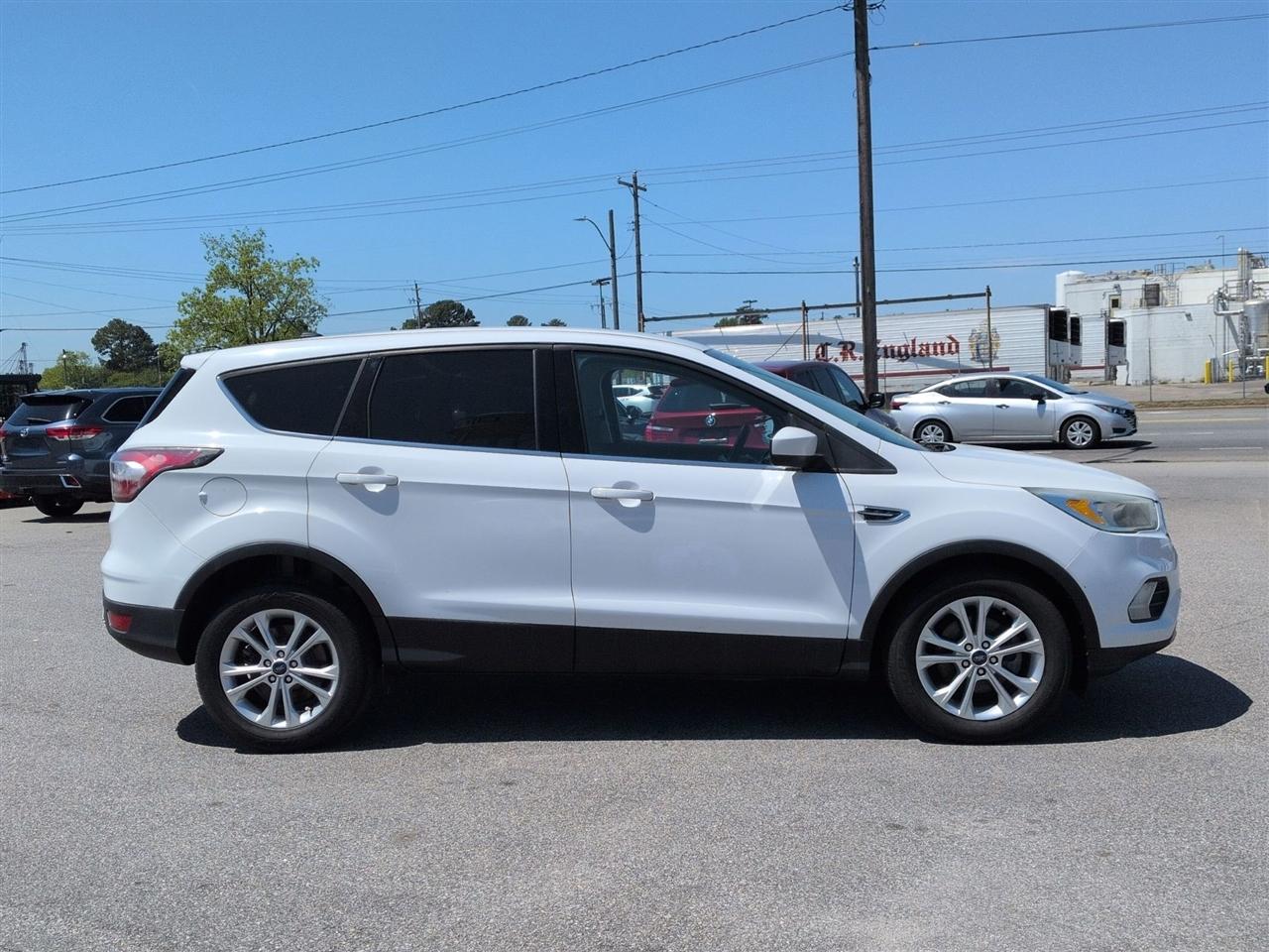 Ford Escape  2017