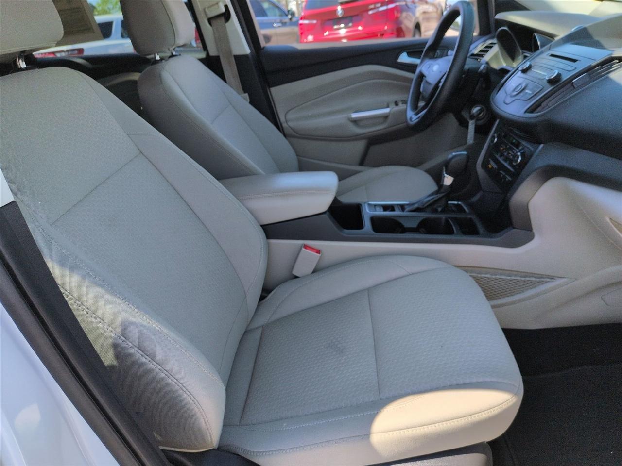 Ford Escape  2017
