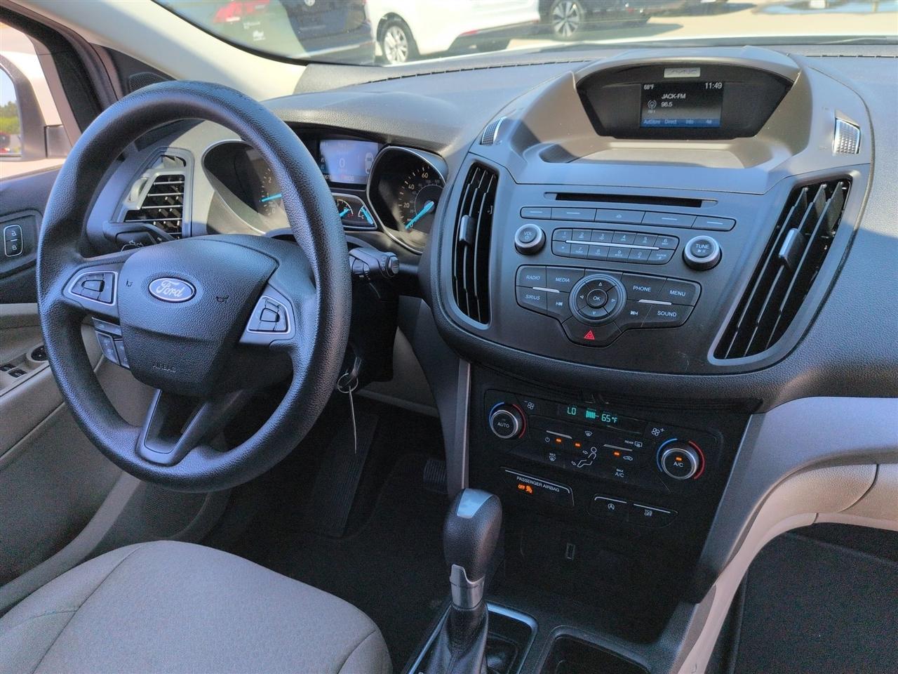 Ford Escape  2017