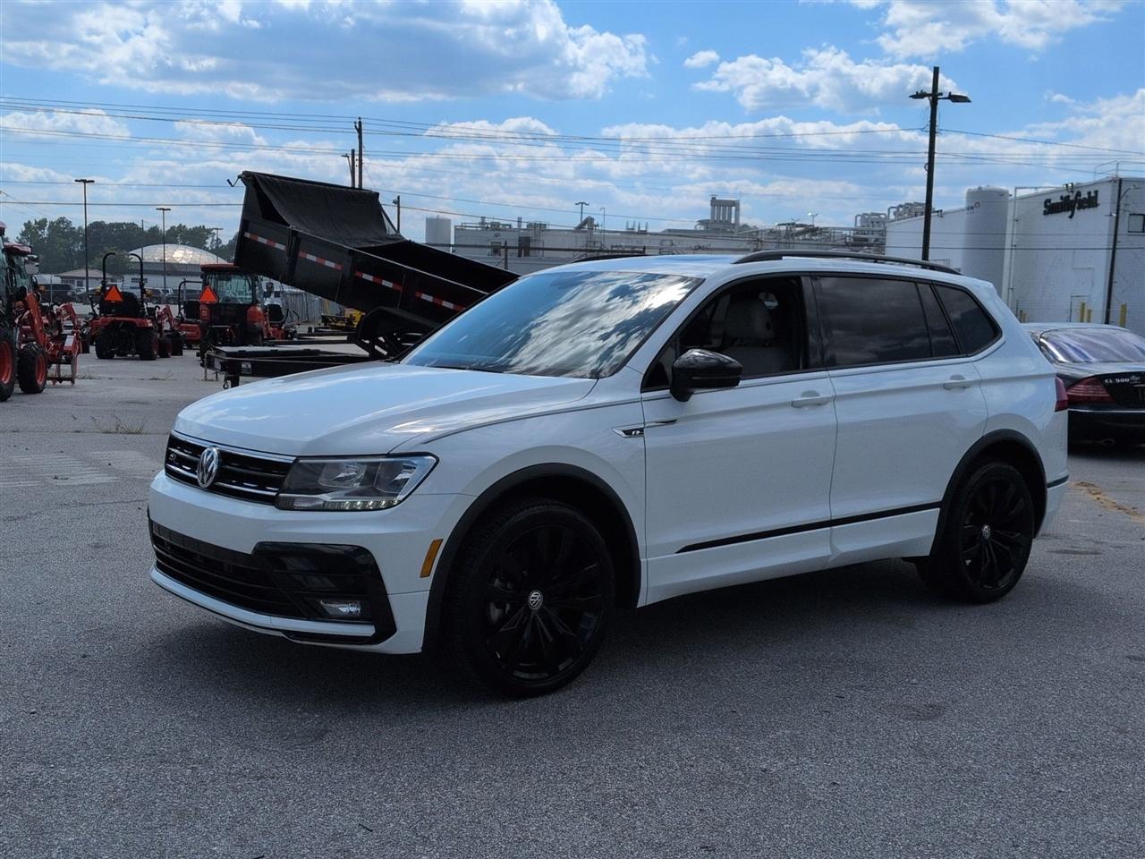 Volkswagen Tiguan  2021