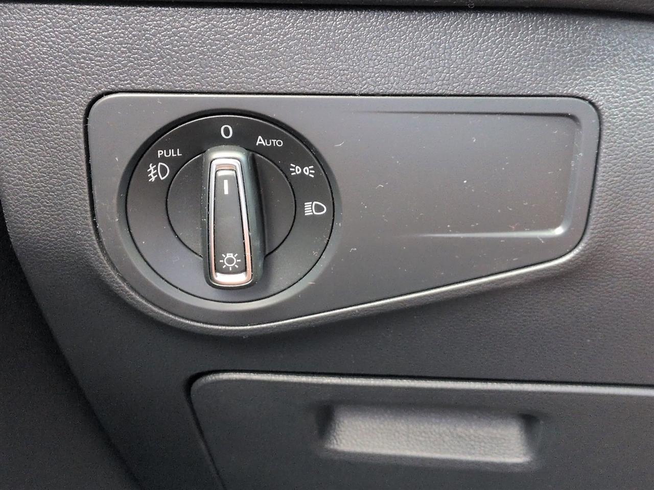 Volkswagen Tiguan  2021