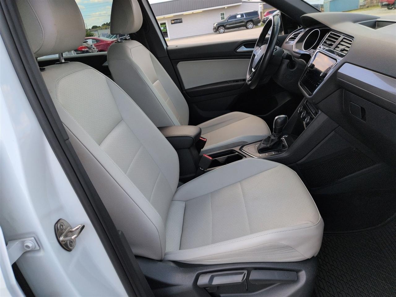 Volkswagen Tiguan  2021