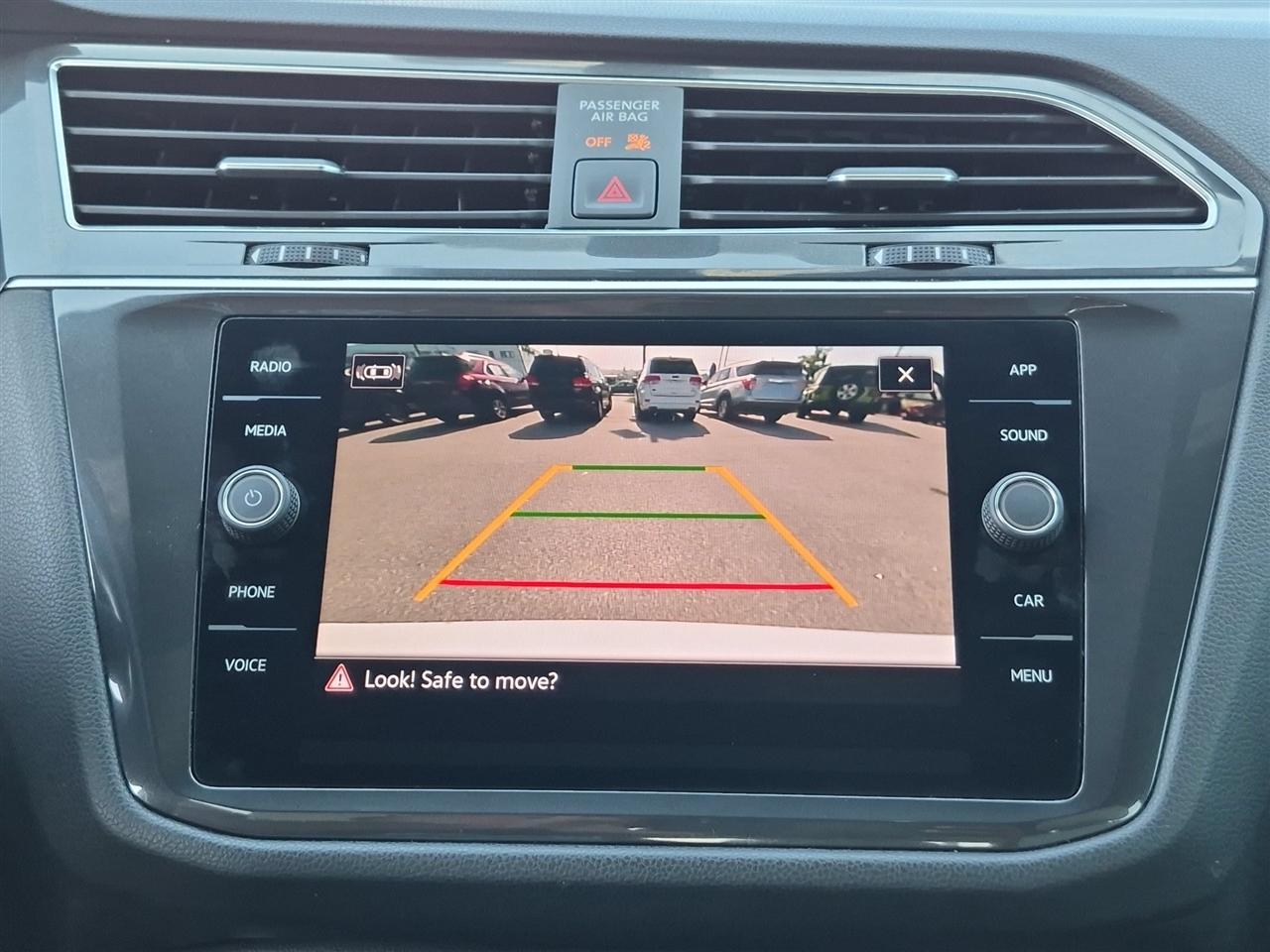 Volkswagen Tiguan 2.0T SE R-Line Black FWD 2021