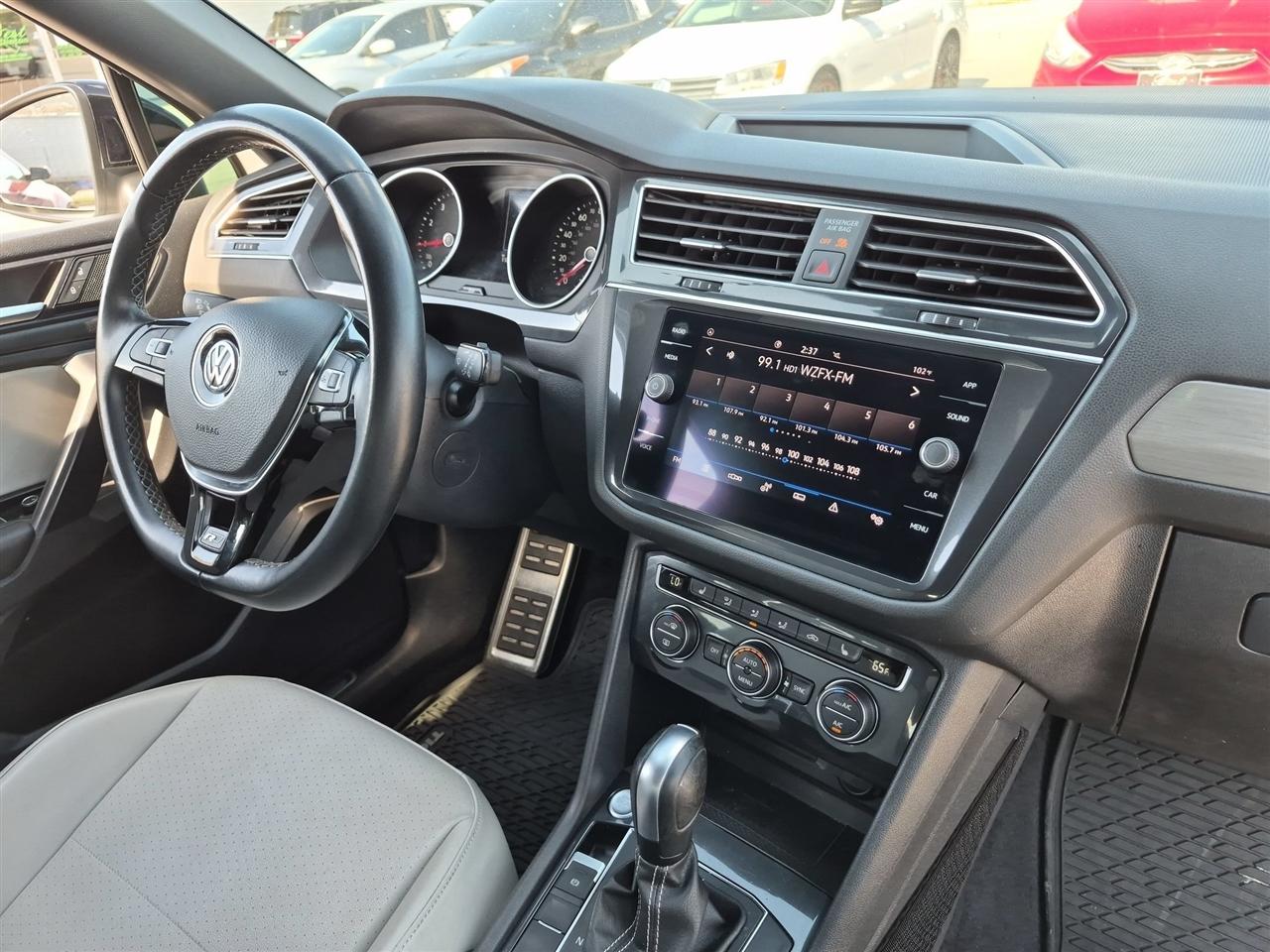 Volkswagen Tiguan 2.0T SE R-Line Black FWD 2021