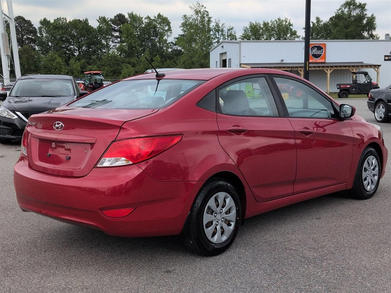 Hyundai Accent  2016