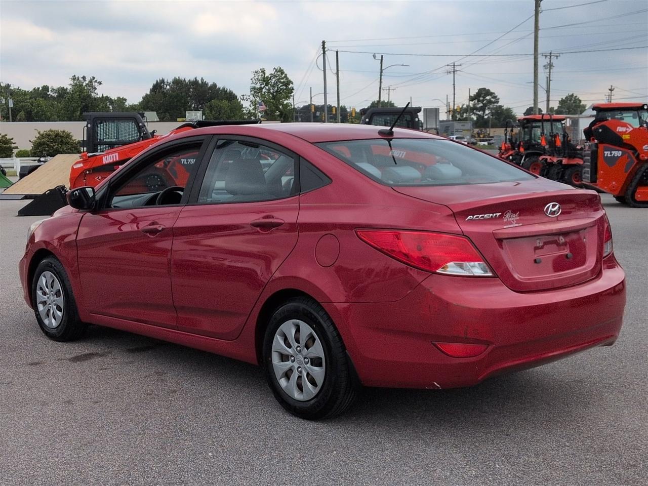 Hyundai Accent  2016