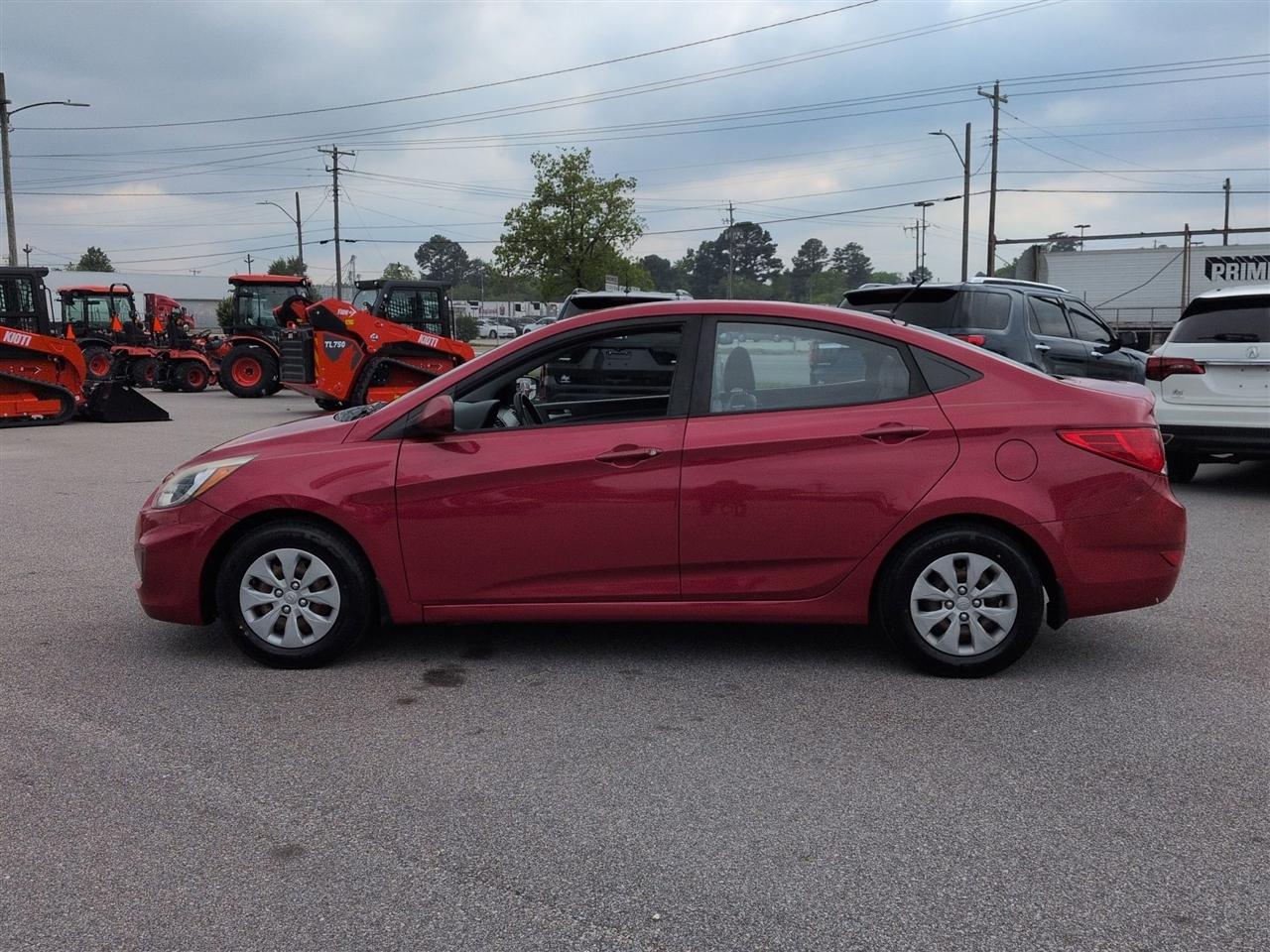 Hyundai Accent  2016