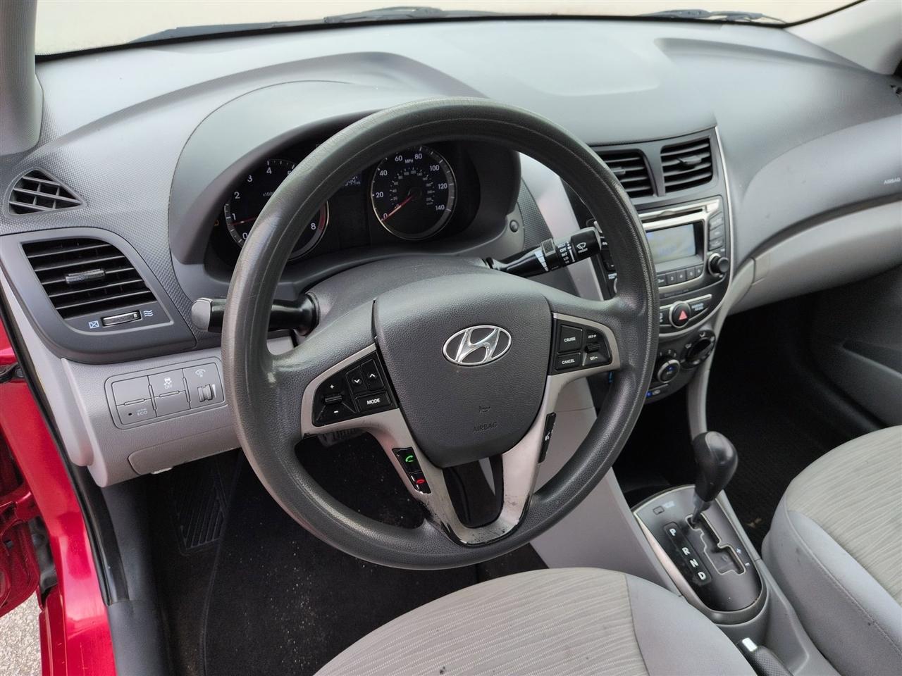 Hyundai Accent  2016