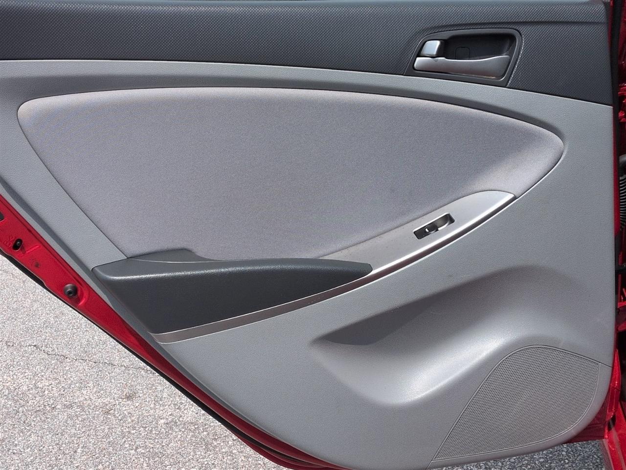 Hyundai Accent  2016