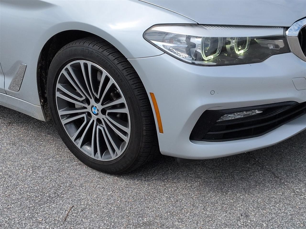 BMW 5 Series  2018