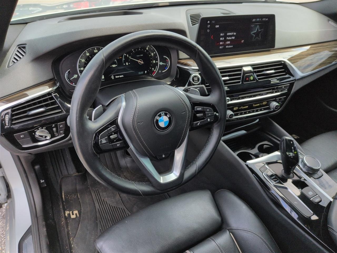 BMW 5 Series  2018