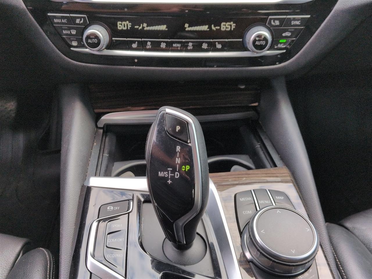 BMW 5 Series  2018