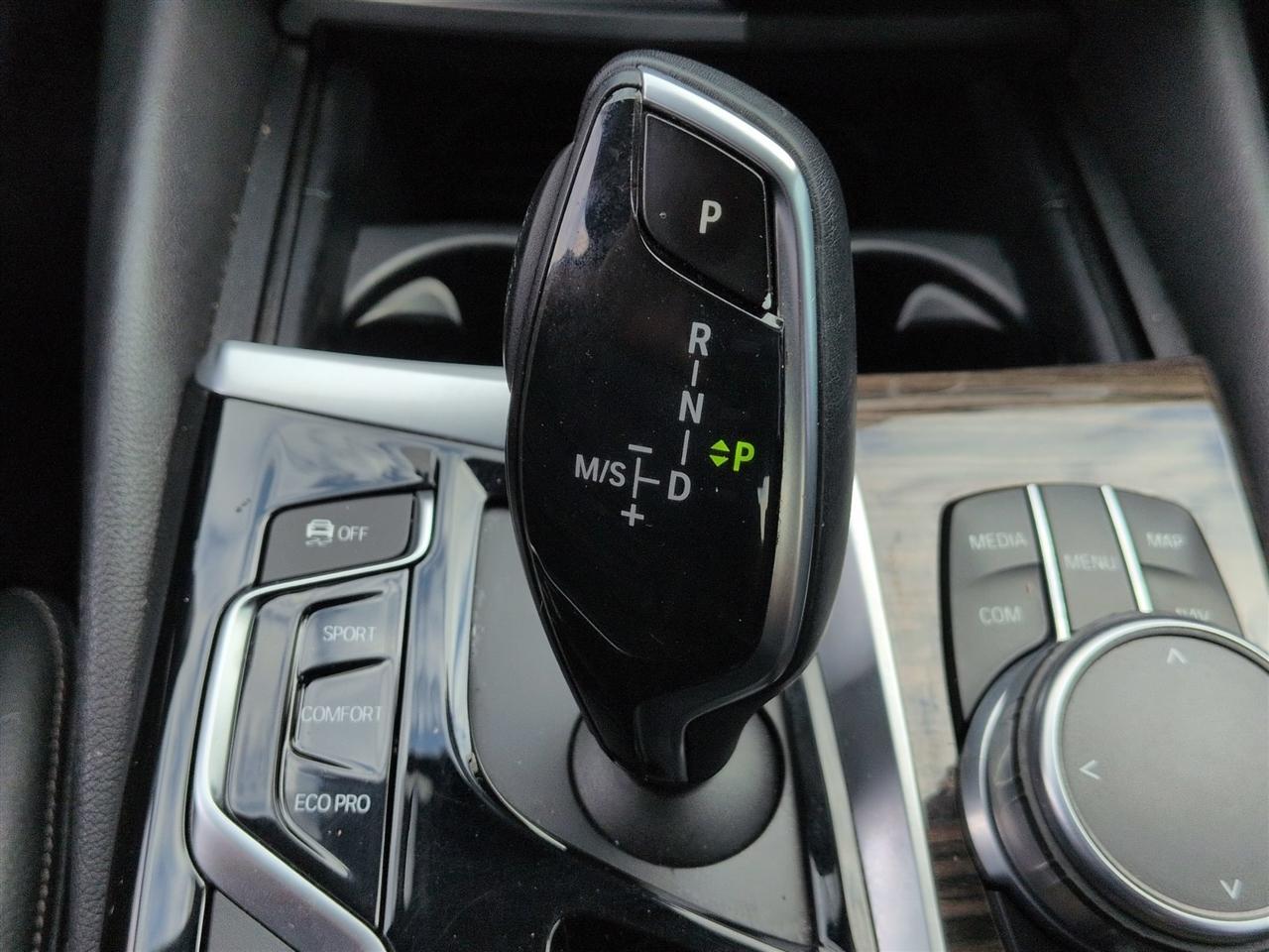 BMW 5 Series  2018