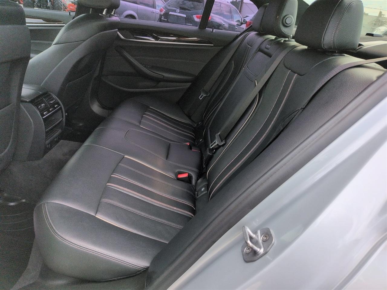 BMW 5 Series  2018