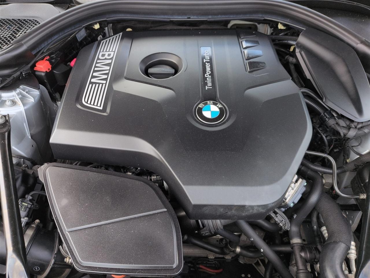 BMW 5 Series  2018