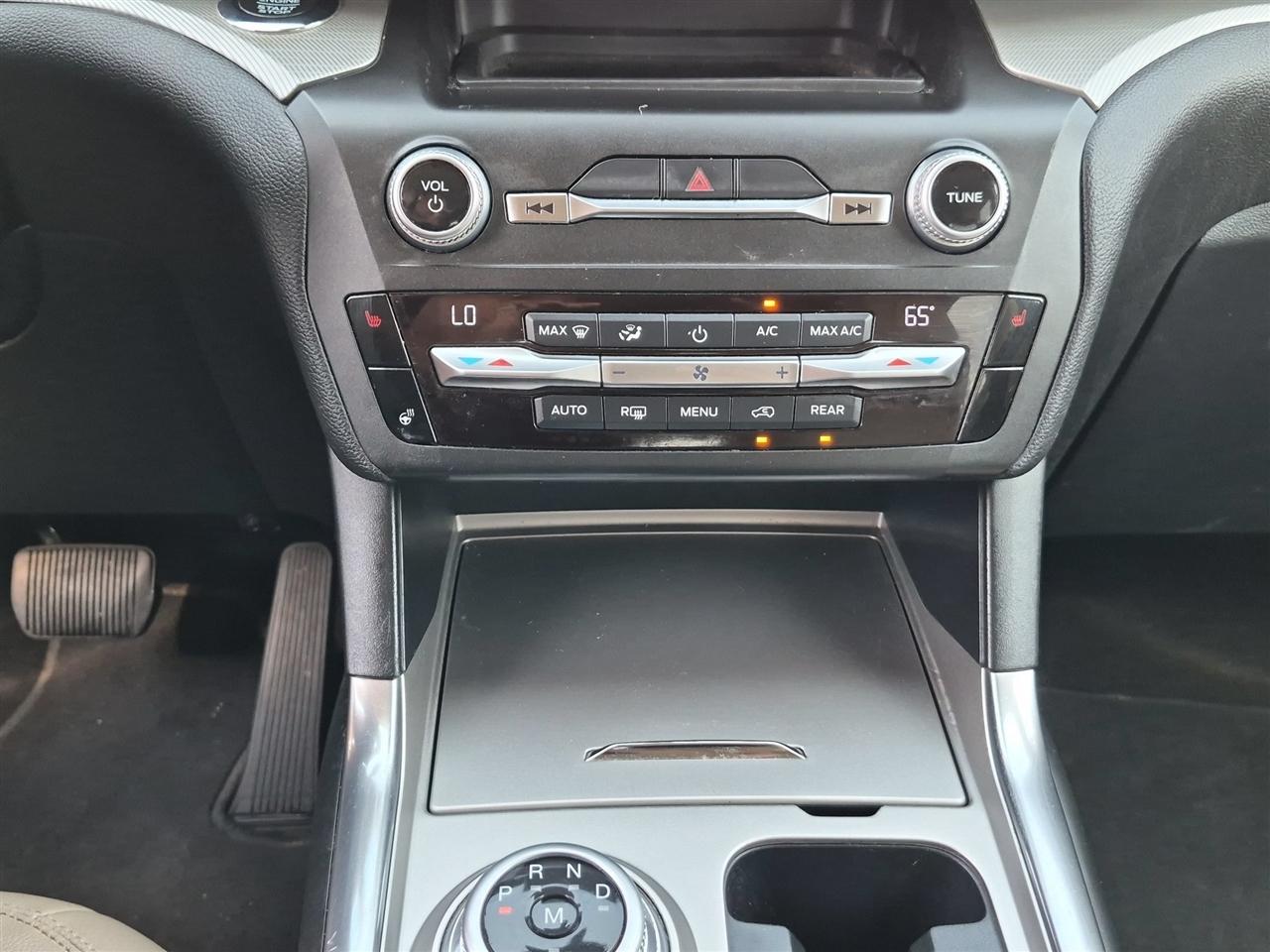 Ford Explorer  2020
