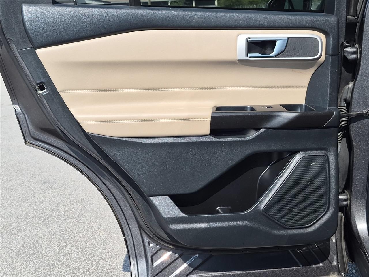 Ford Explorer  2020