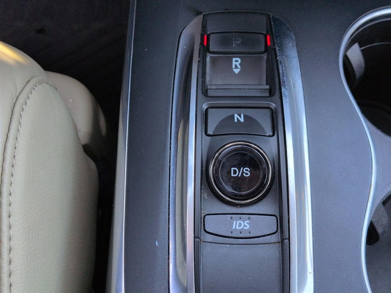 Acura MDX 4dr SUV AT 2016