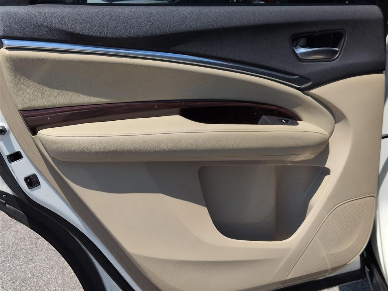 Acura MDX 4dr SUV AT 2016