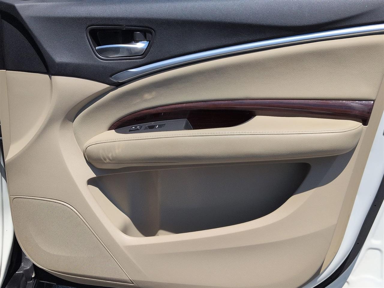 Acura MDX 4dr SUV AT 2016