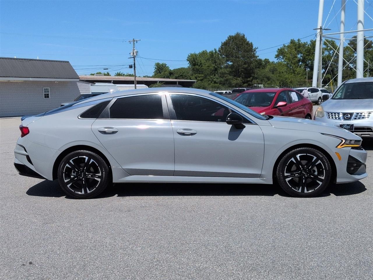 Kia K5  2023