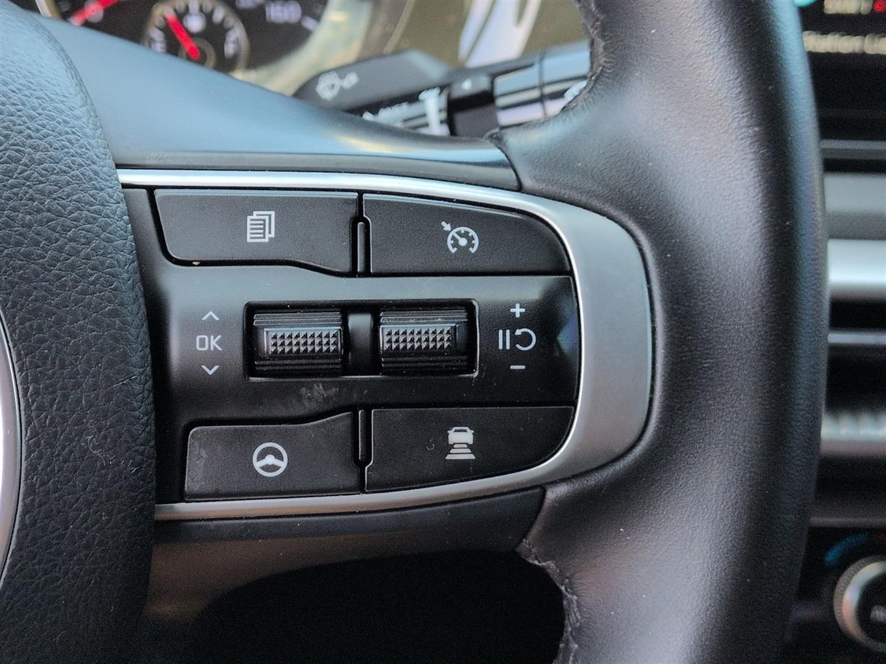 Kia K5  2023