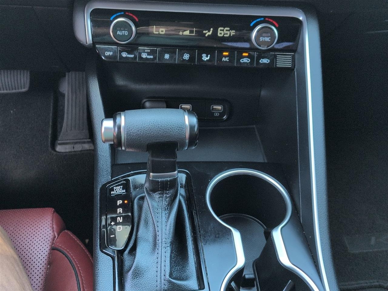 Kia K5  2023