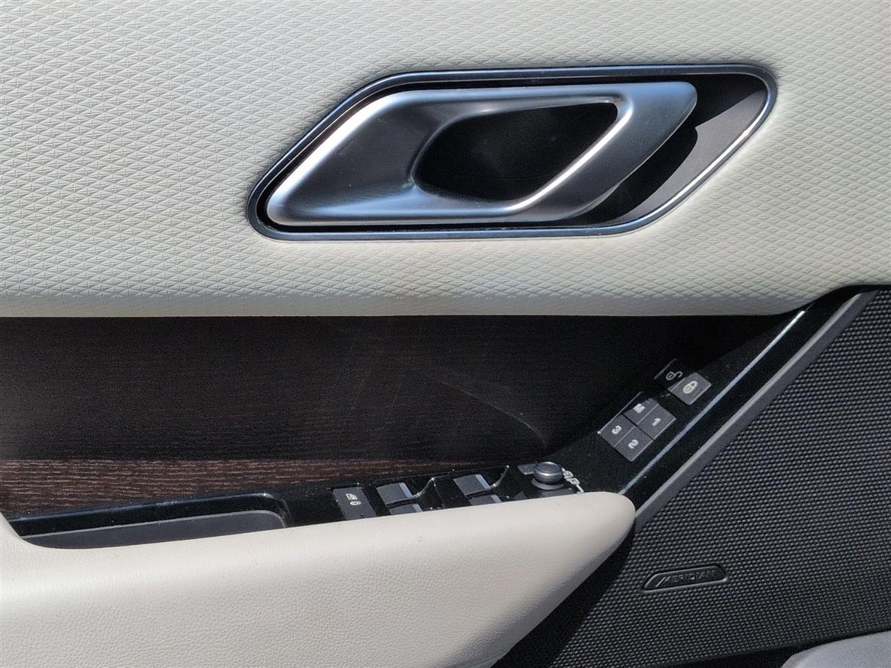Land Rover Range Rover Velar  2019