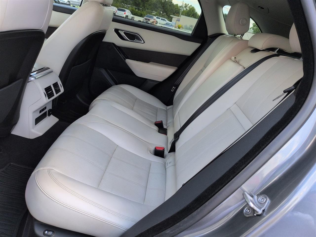 Land Rover Range Rover Velar  2019