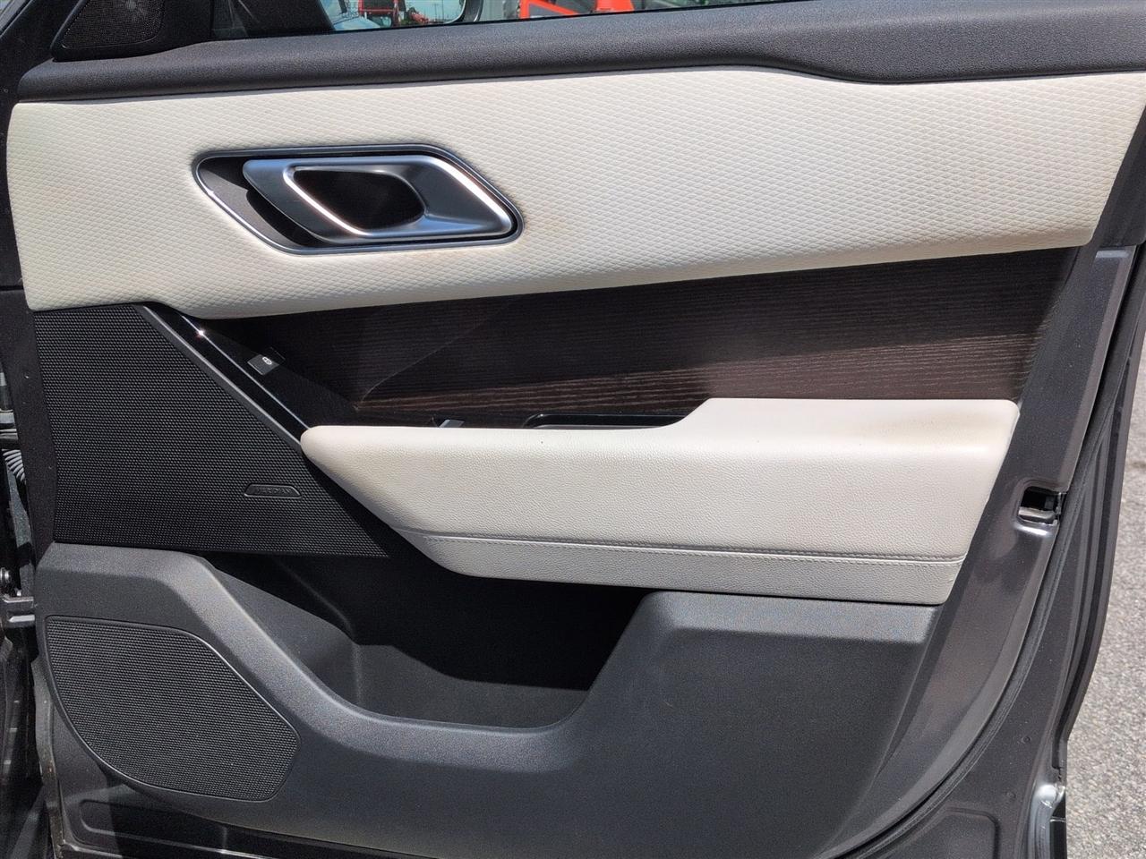Land Rover Range Rover Velar  2019