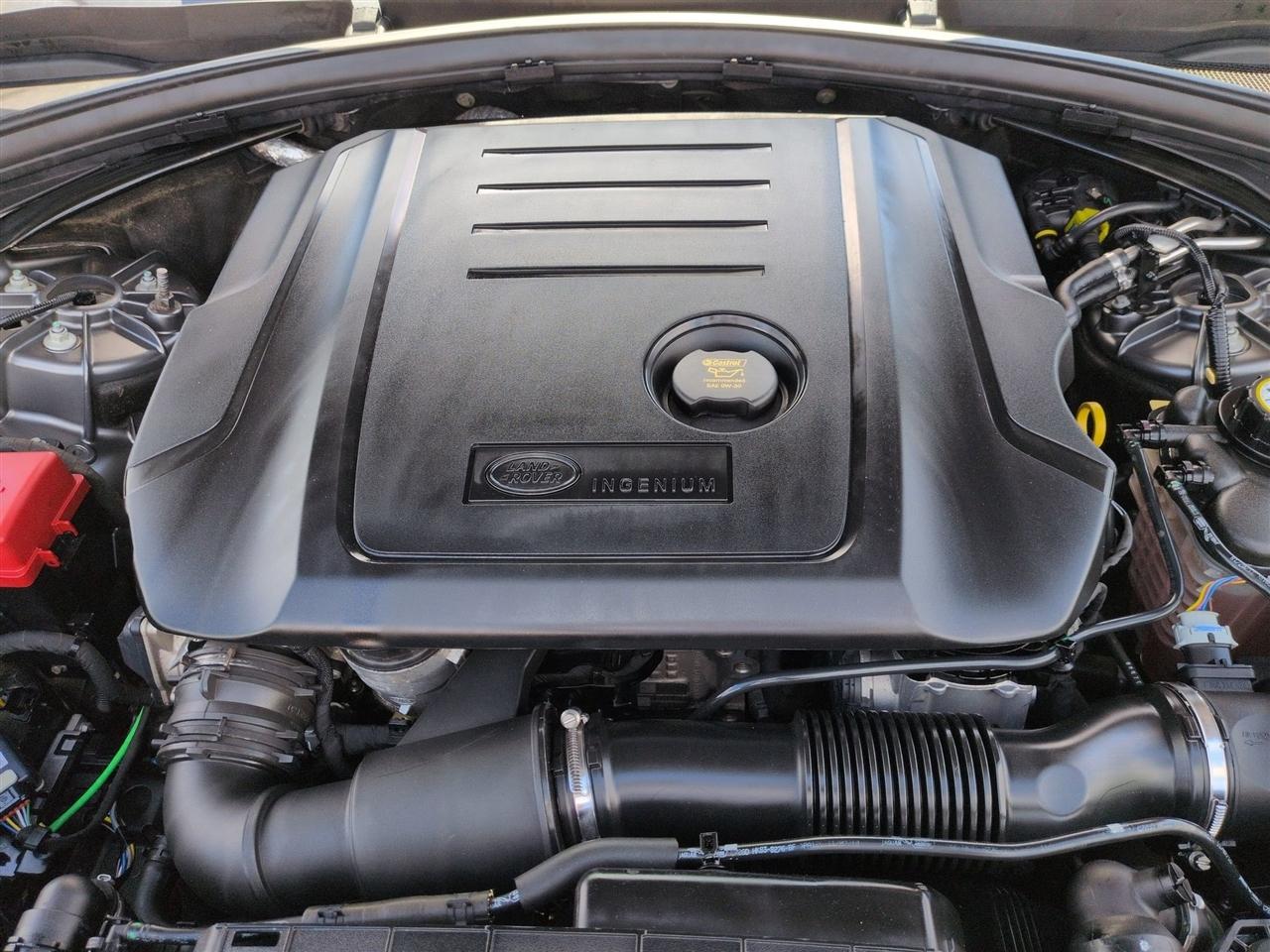 Land Rover Range Rover Velar  2019