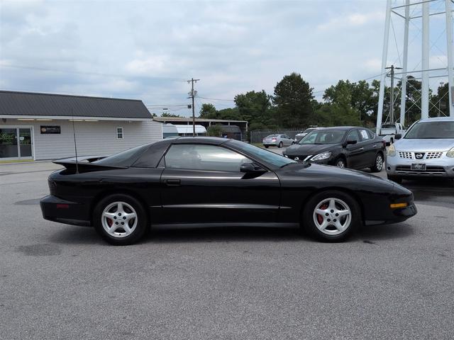 1995 Pontiac Firebird Formula Coupe Rear-Wheel Drive