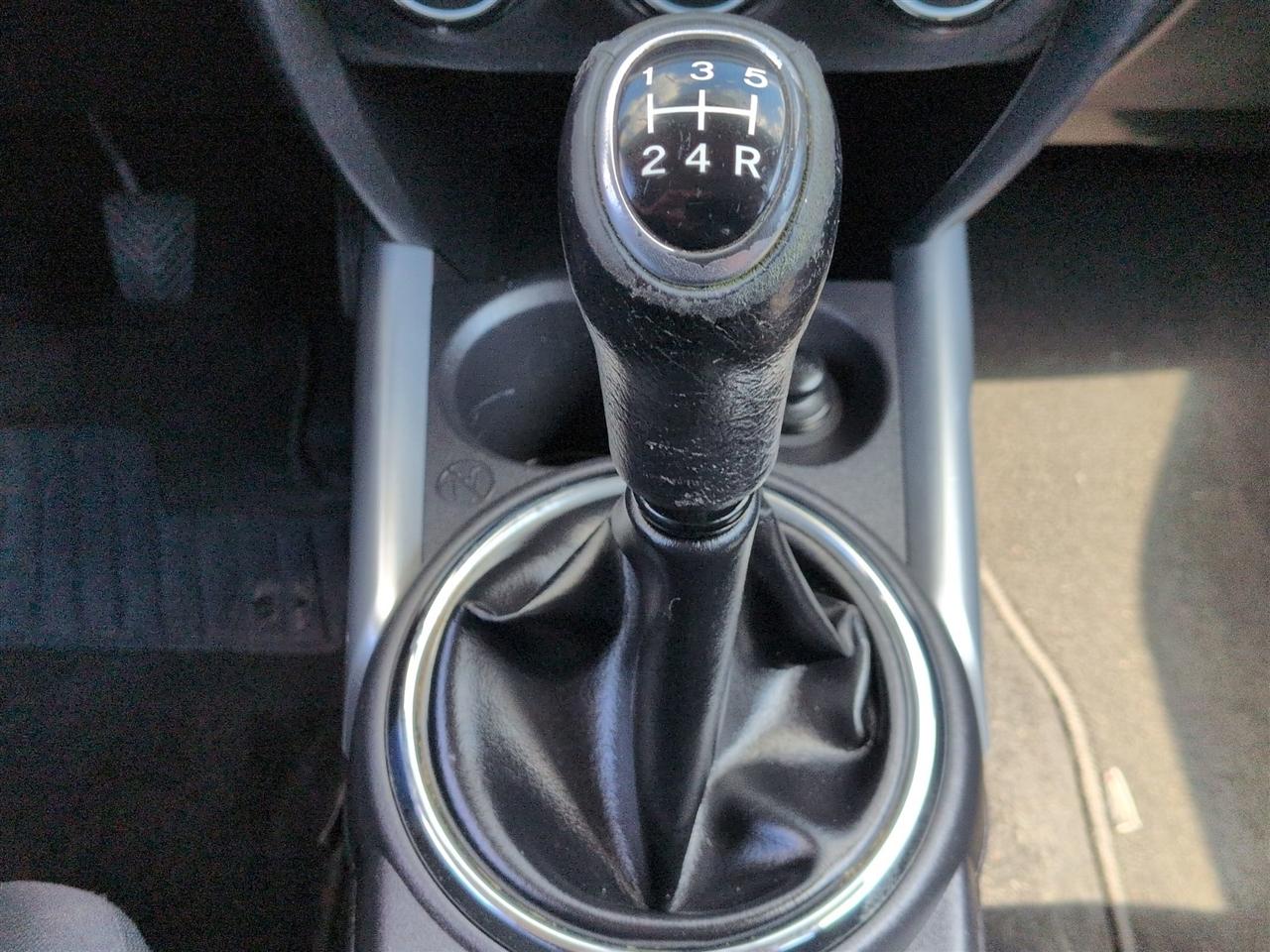 Mitsubishi Outlander Sport  2011