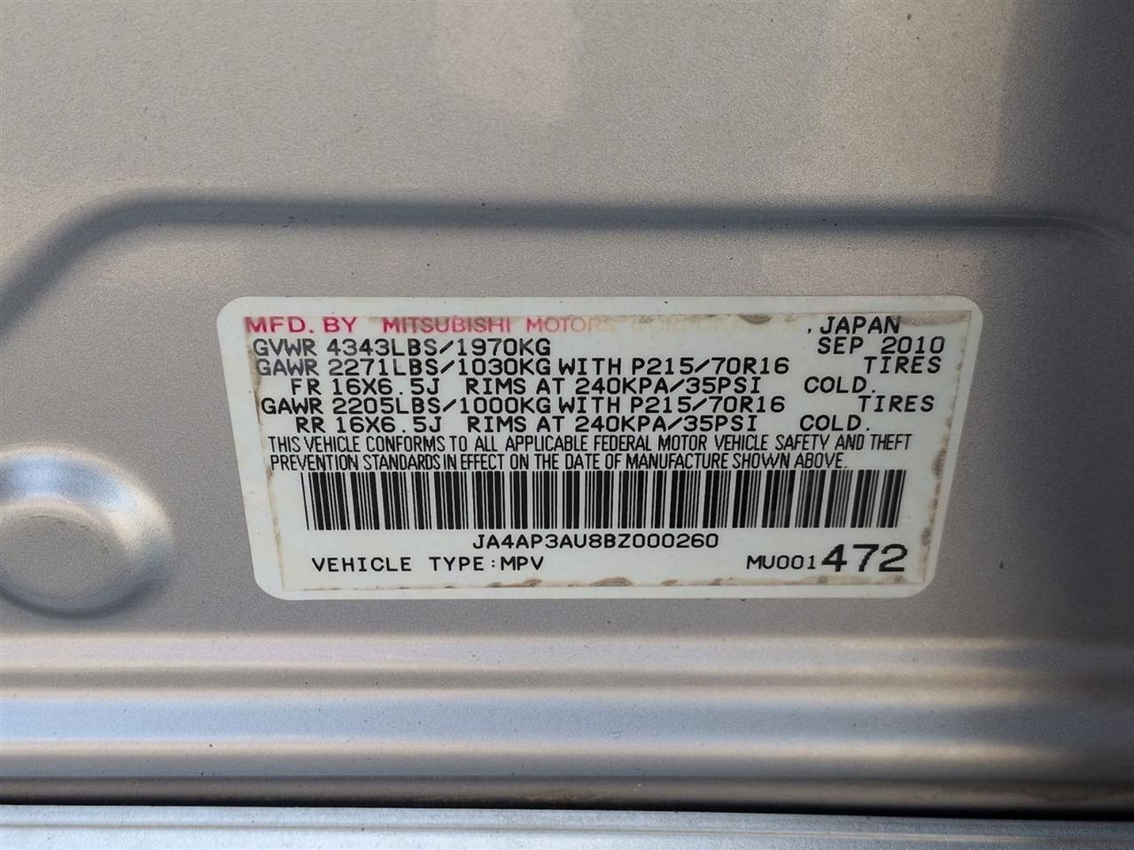 Mitsubishi Outlander Sport  2011