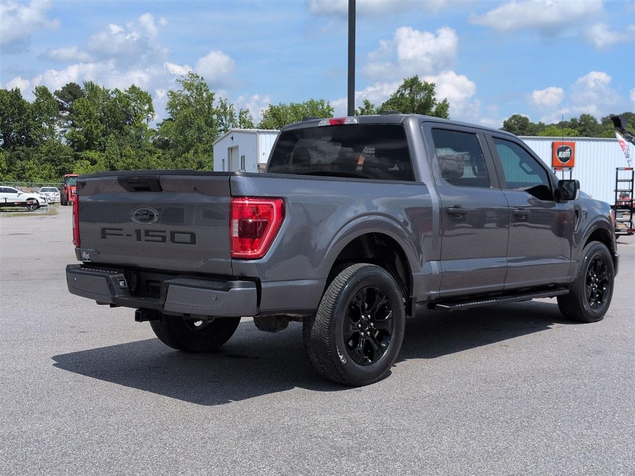 Ford F-150  2022