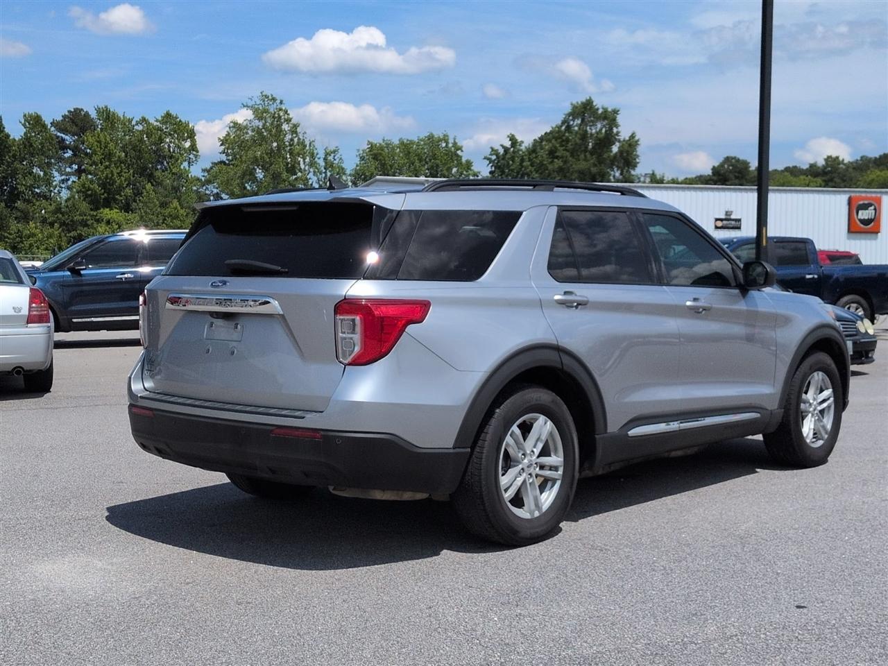Ford Explorer XLT 2021