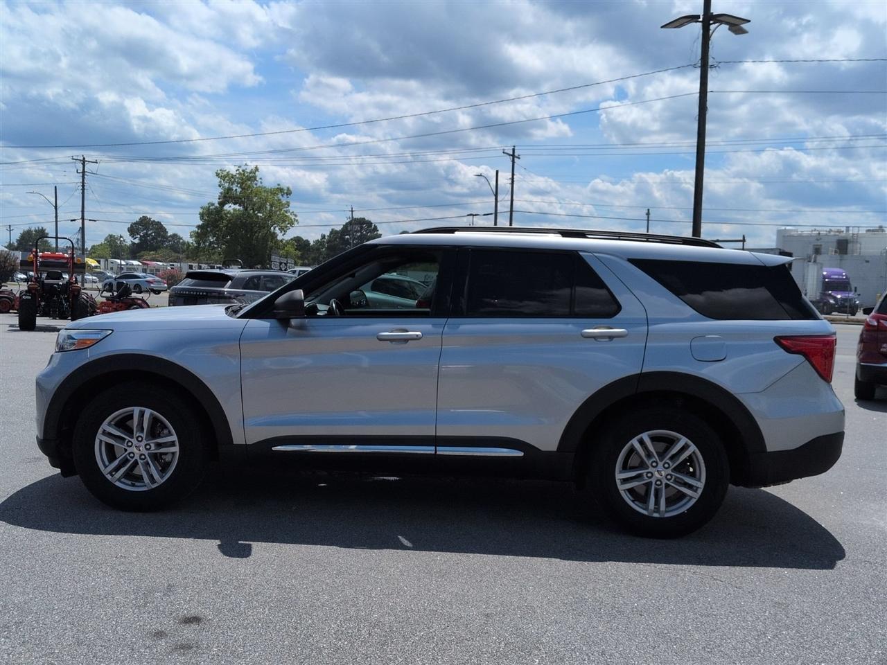 Ford Explorer XLT 2021