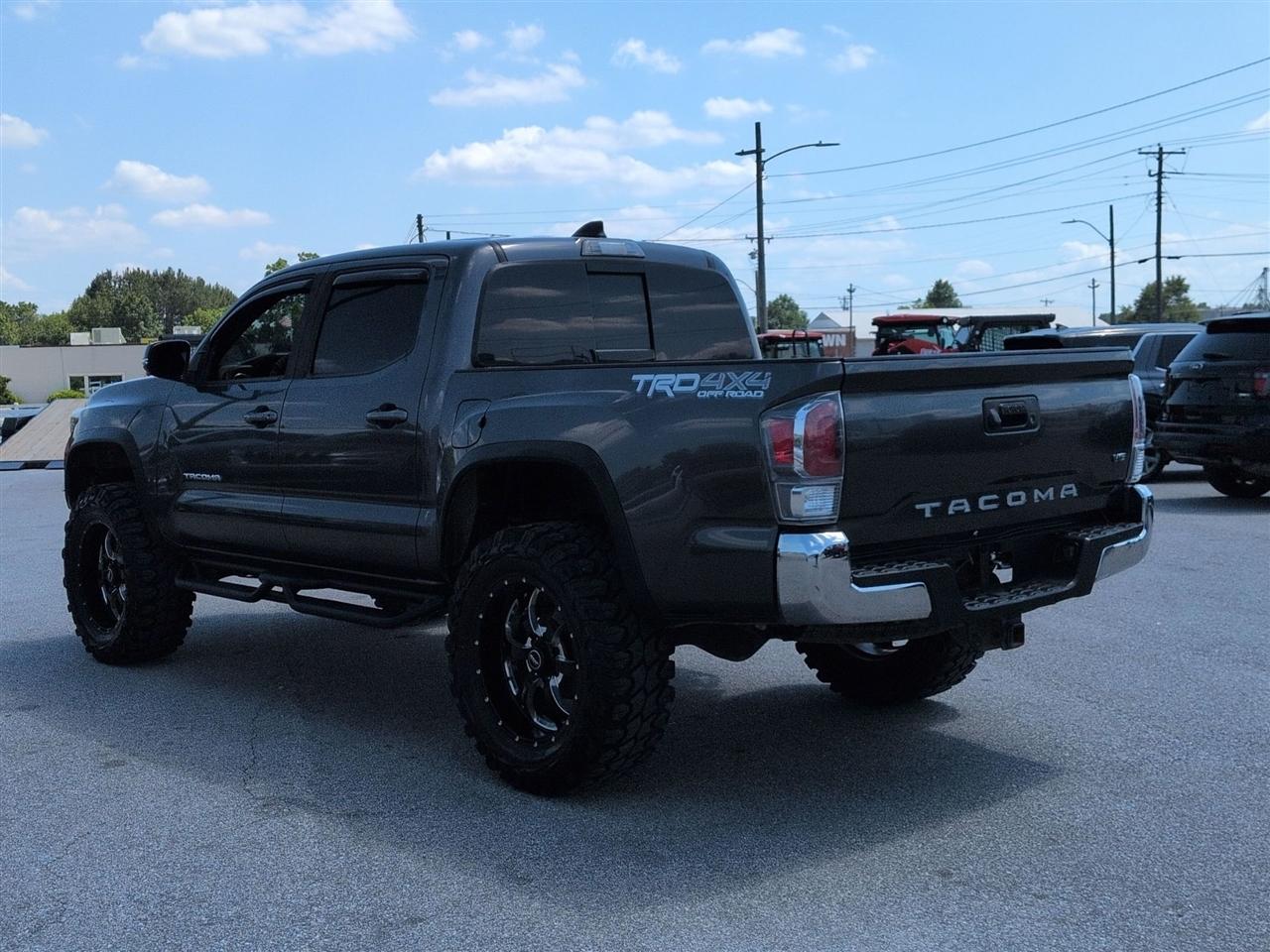 Toyota Tacoma 4WD  2020