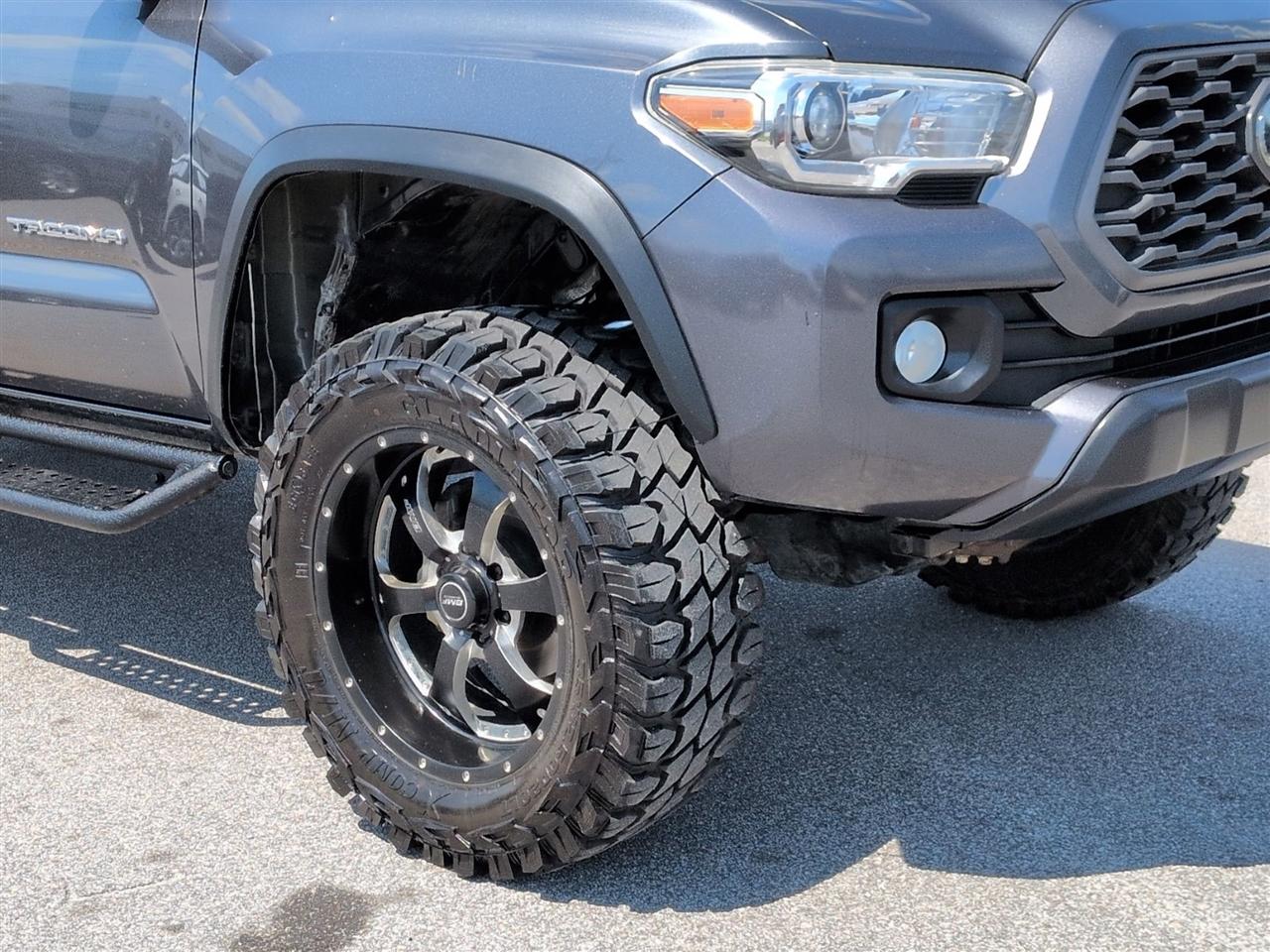 Toyota Tacoma 4WD  2020