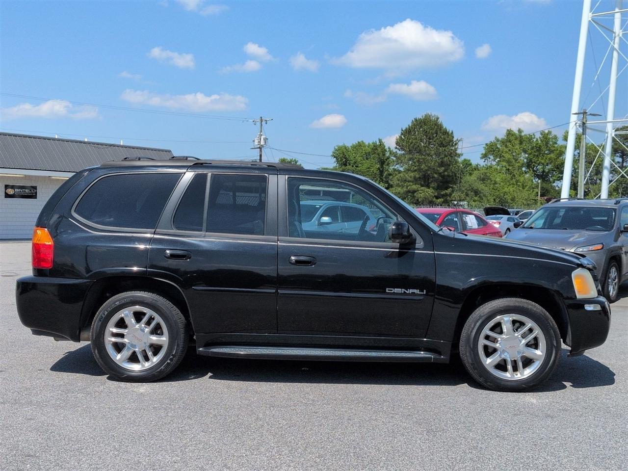 GMC Envoy Denali 2008